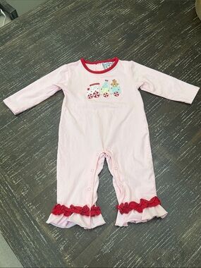 Three Sisters sz 12 mo Pink Ruffle Christmas like new
